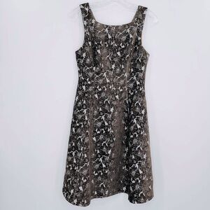 Modcloth damask floral print shift dress